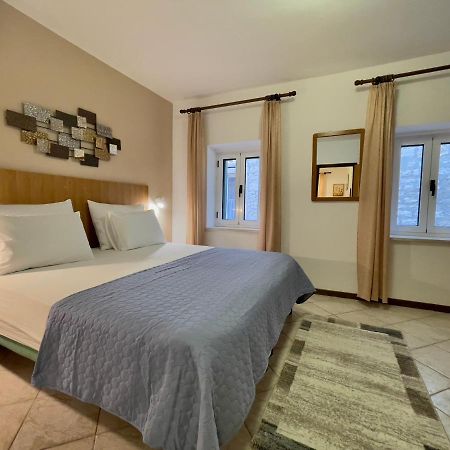 Rooms And Apartments Villa Town Gate Hvar Hvar Town Bagian luar foto
